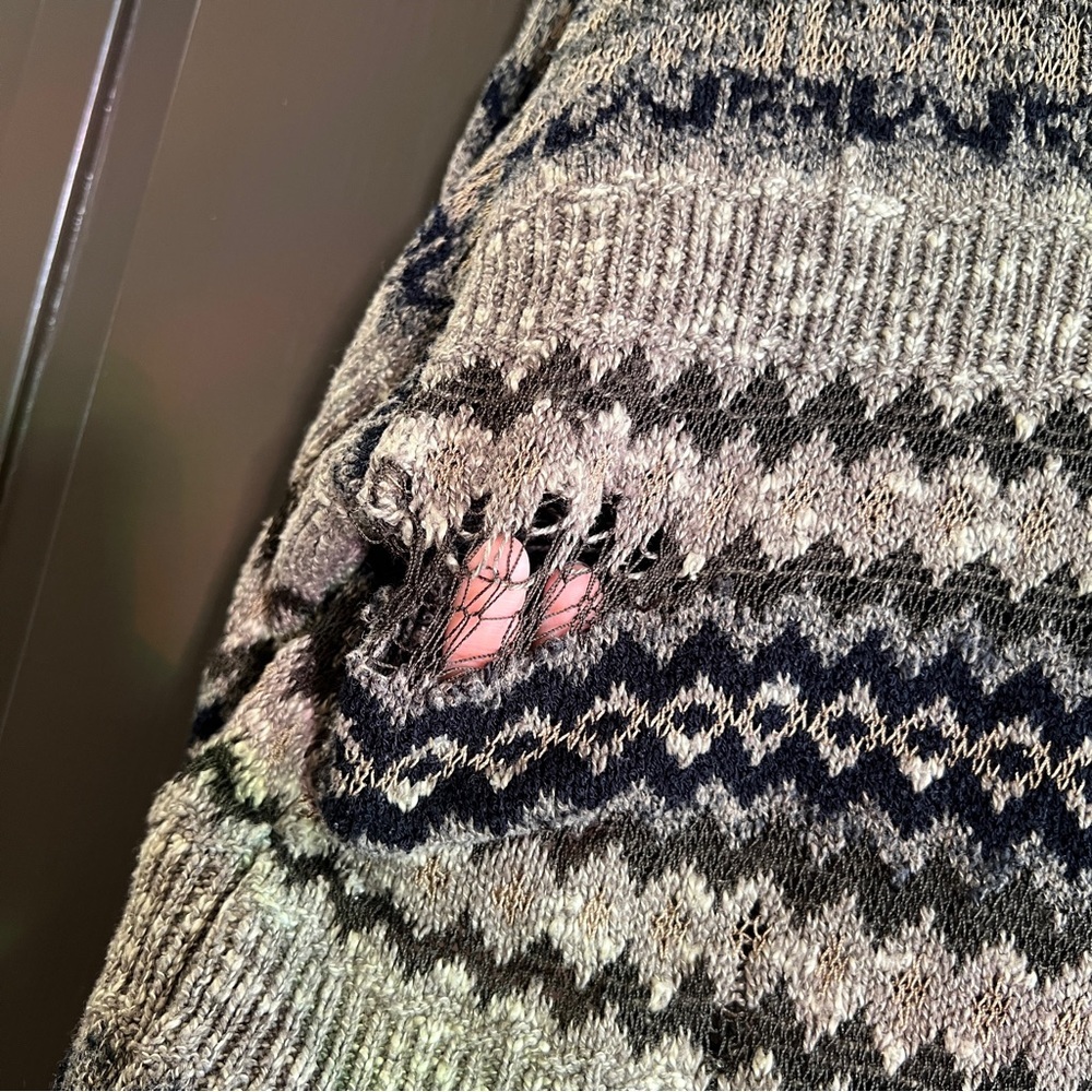 Dockers Men's Crewneck Sweater - Beige and Black Pattern - Picture 6 of 6